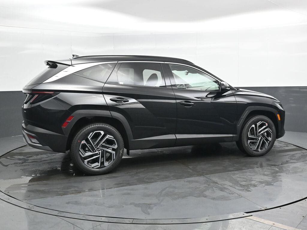 New 2026 Hyundai Tucson Limited AWD SUV