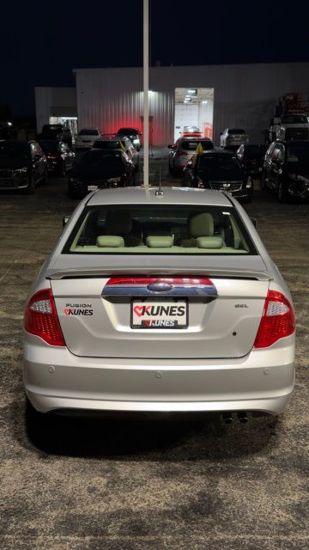 Used 2010 Ford Fusion SEL Sedan