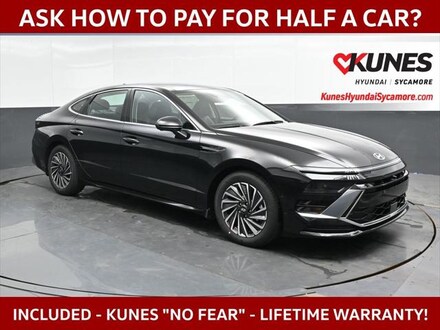 2025 Hyundai Sonata Hybrid Limited Sedan