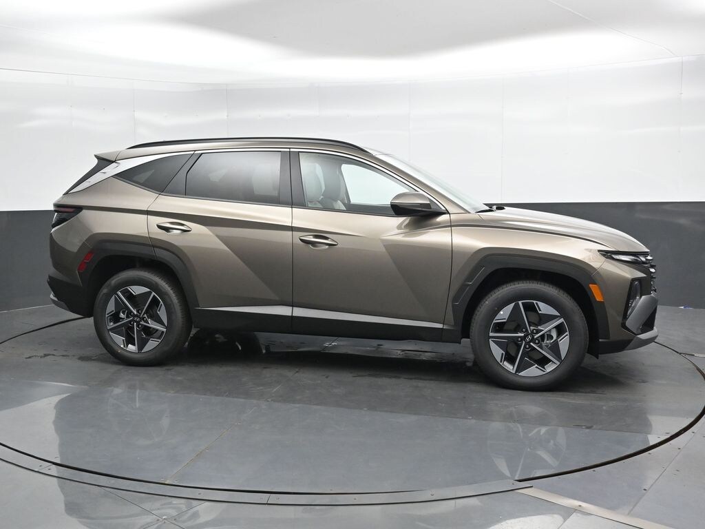 Used 2025 Hyundai Tucson Hybrid SEL Convenience SUV