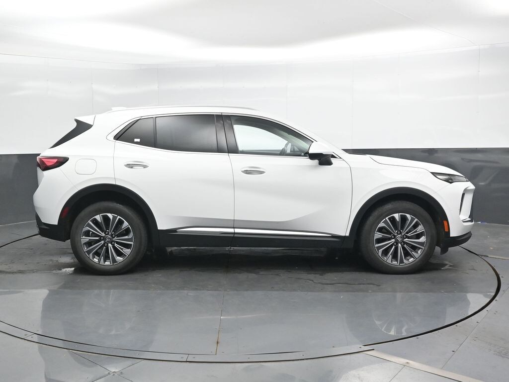 Used 2024 Buick Envision Preferred SUV