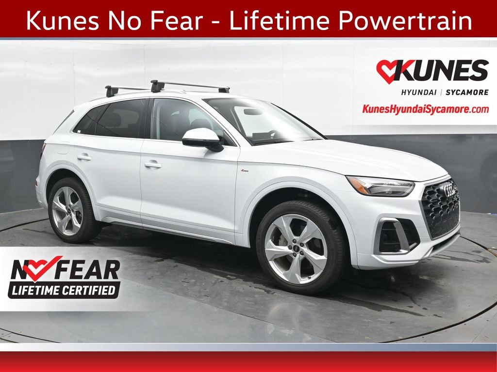 2023 Audi Q5 45 Premium Plus's photo