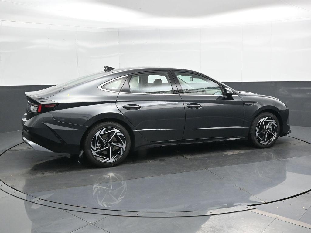 New 2026 Hyundai Sonata SEL Sport Sedan