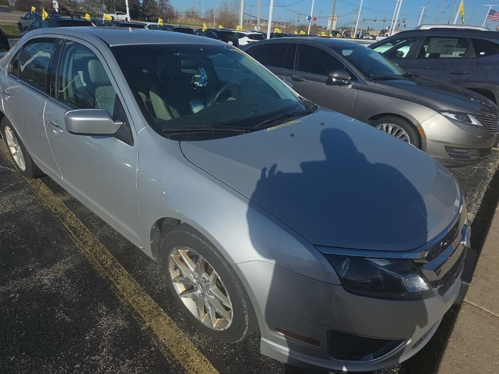 Used 2010 Ford Fusion SEL Sedan