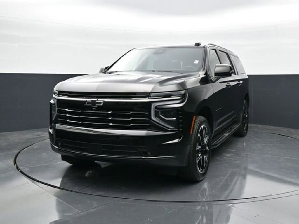 Used 2025 Chevrolet Suburban RST SUV