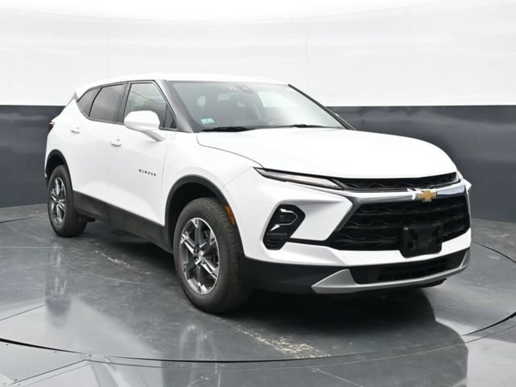 Used 2025 Chevrolet Blazer 2LT SUV