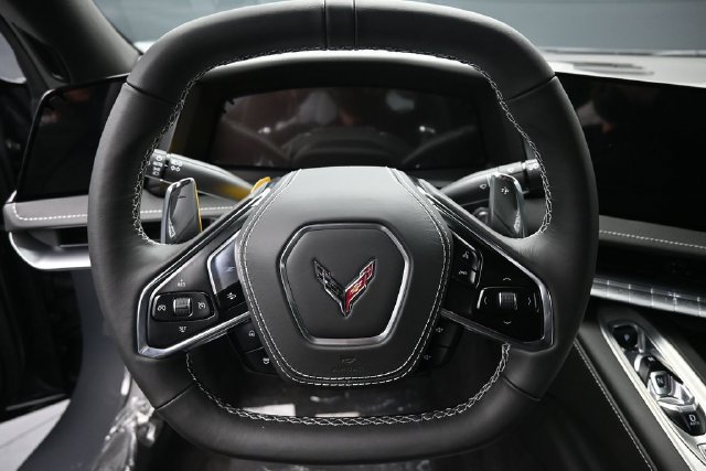 2027 Chevrolet Corvette 1LT - Photo 22