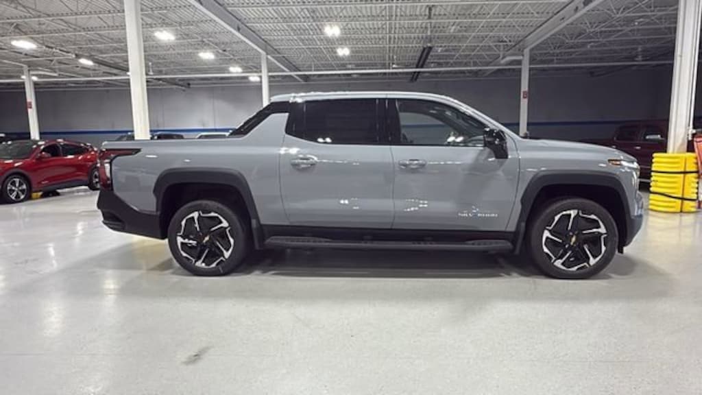 New 2026 Chevrolet Silverado EV LT - Max Range Truck