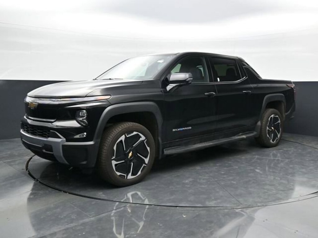 New 2026 Chevrolet Silverado EV LT - Max Range Truck