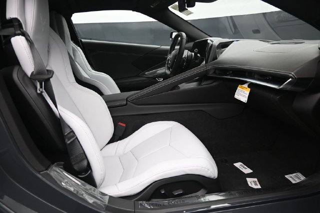 2027 Chevrolet Corvette 1LT - Photo 33