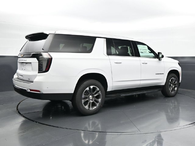 New 2026 Chevrolet Suburban LT SUV