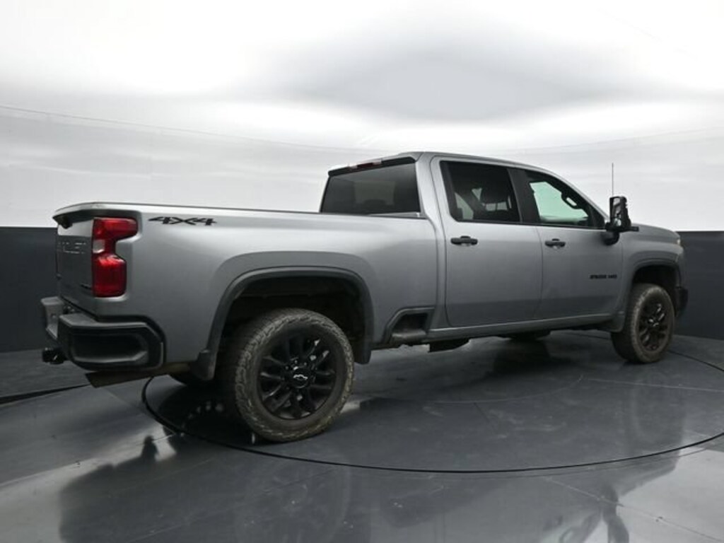 Used 2025 Chevrolet Silverado 2500 HD Custom Truck