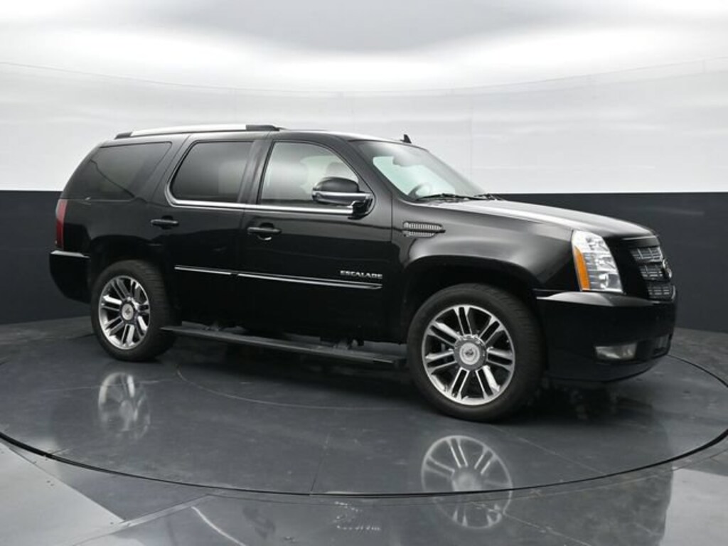 Used 2012 CADILLAC Escalade Premium SUV