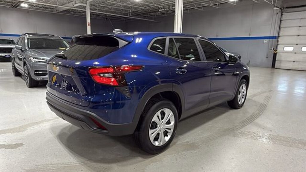 Used 2024 Chevrolet Trax LS SUV