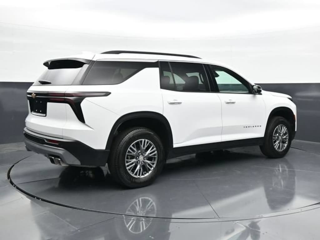 New 2026 Chevrolet Traverse LT SUV