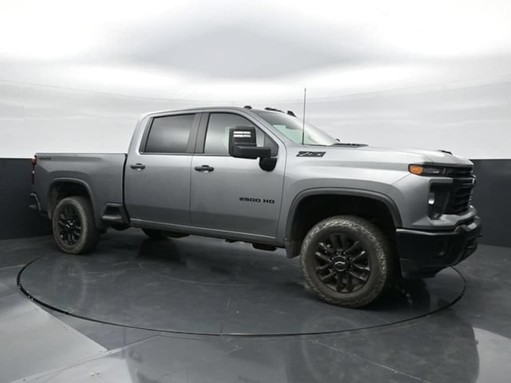 Used 2025 Chevrolet Silverado 2500 HD Custom Truck