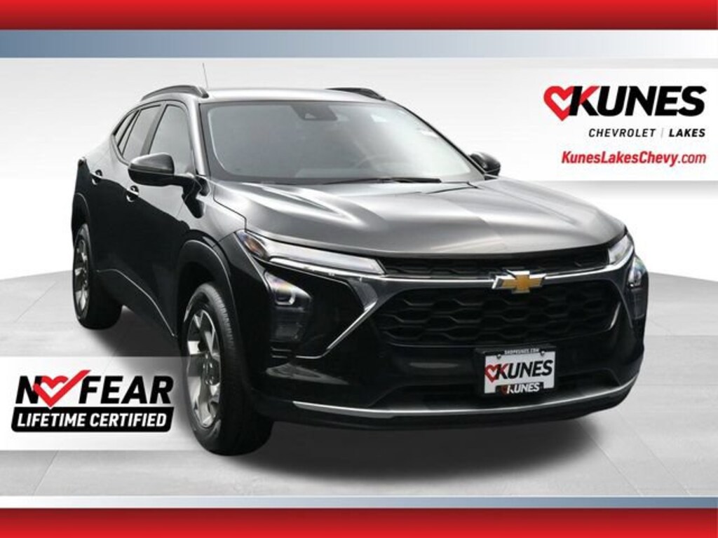 Used 2025 Chevrolet Trax LT SUV