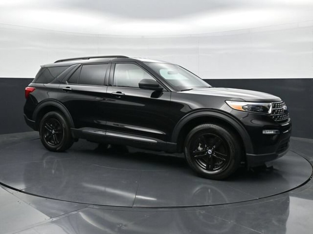Used 2023 Ford Explorer XLT
