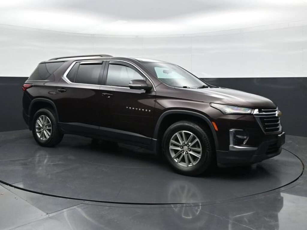 Used 2022 Chevrolet Traverse LT Leather SUV