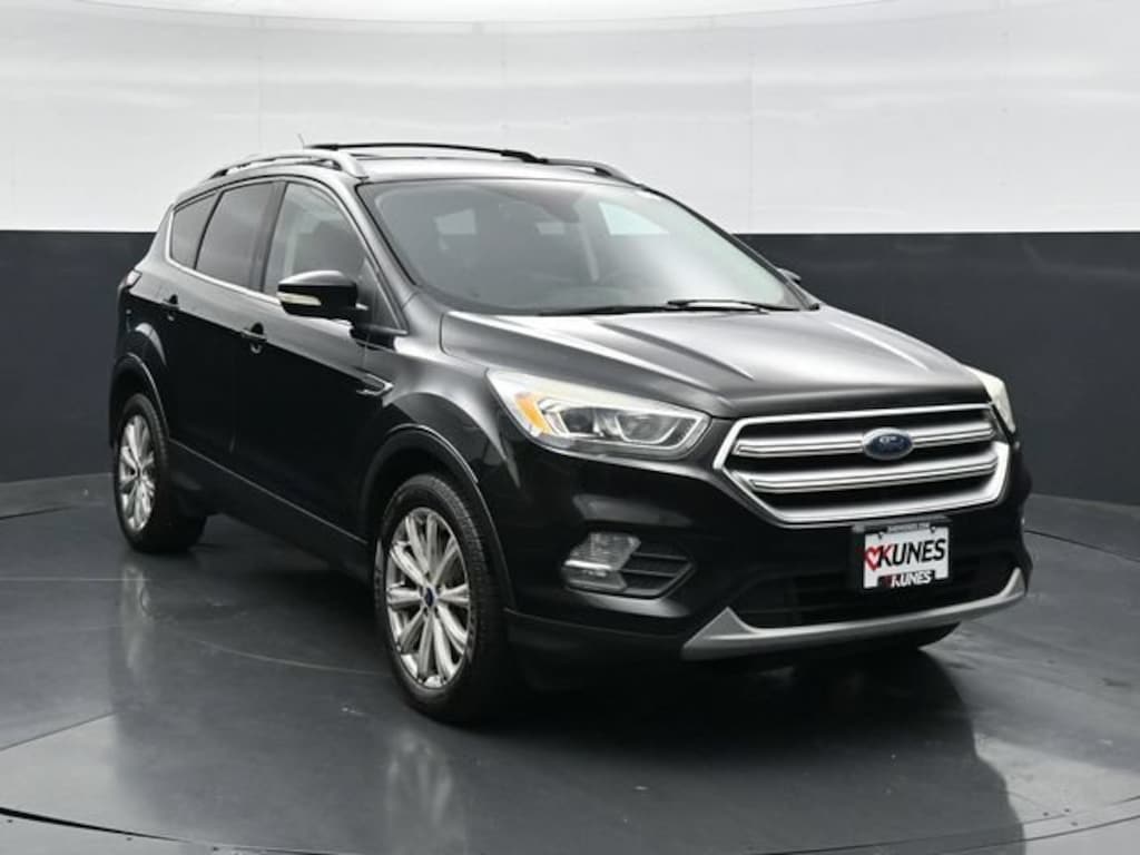 Used 2017 Ford Escape Titanium