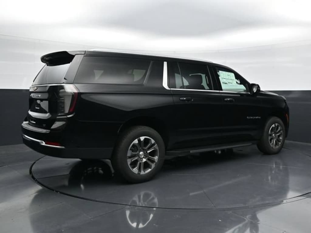 New 2026 Chevrolet Suburban LT SUV