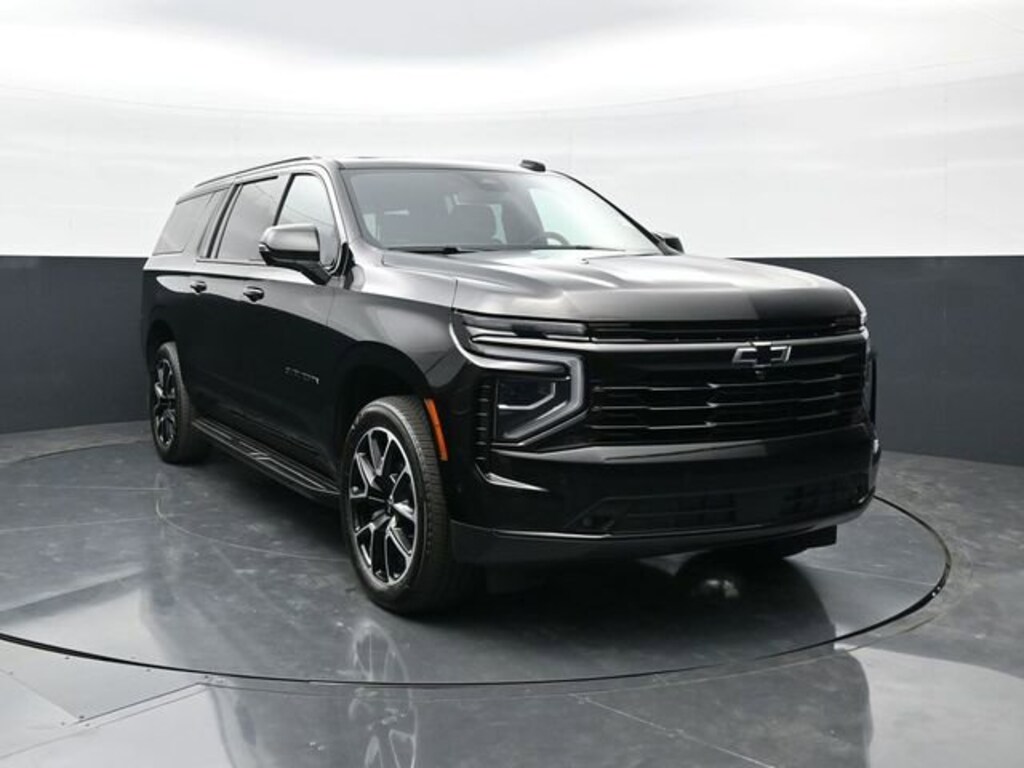 Used 2025 Chevrolet Suburban RST SUV