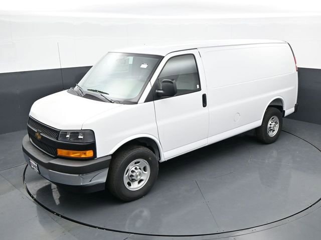2026 Chevrolet Express Cargo Work Van - Photo 26