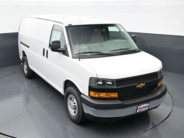 2026 Chevrolet Express Cargo Work Van - Photo 25