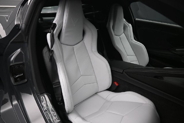 2027 Chevrolet Corvette 1LT - Photo 34