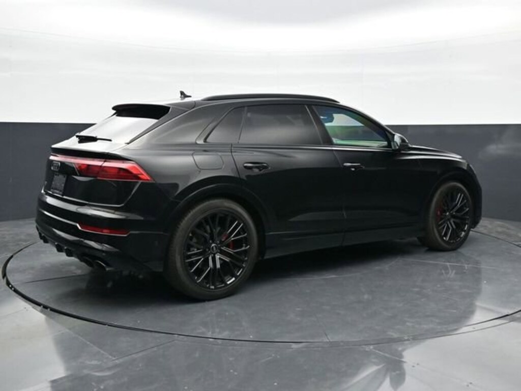 Used 2024 Audi SQ8 Prestige