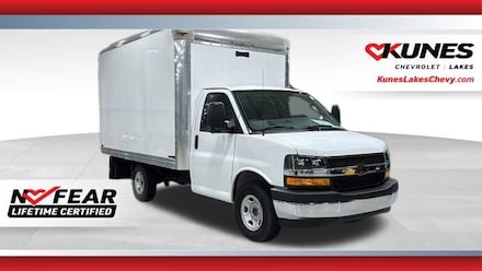 2025 Chevrolet Express Cutaway 3500 1WT Cutaway Van