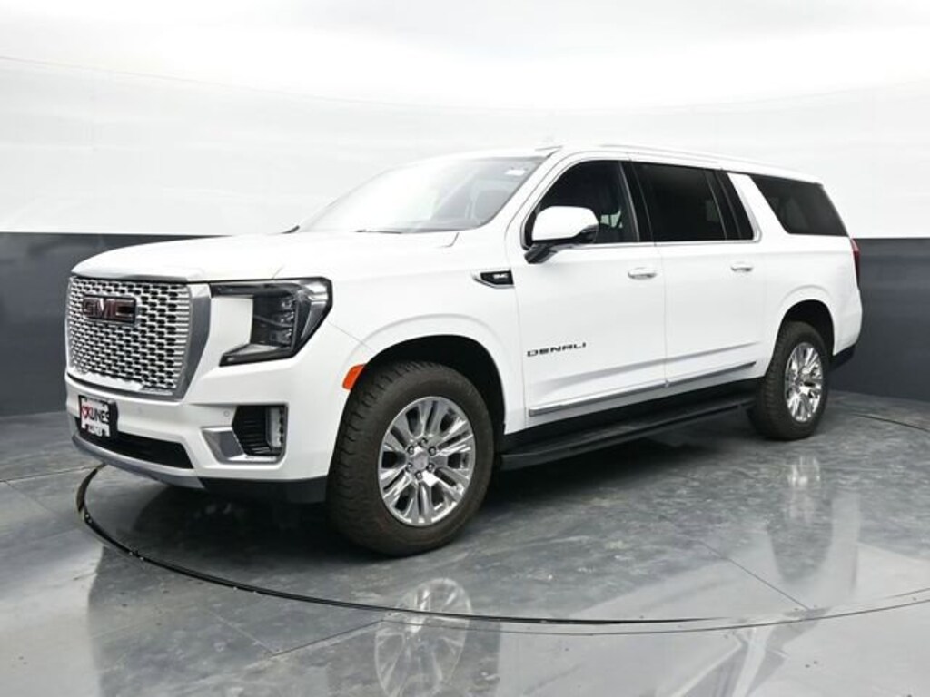 Used 2022 GMC Yukon XL Denali SUV