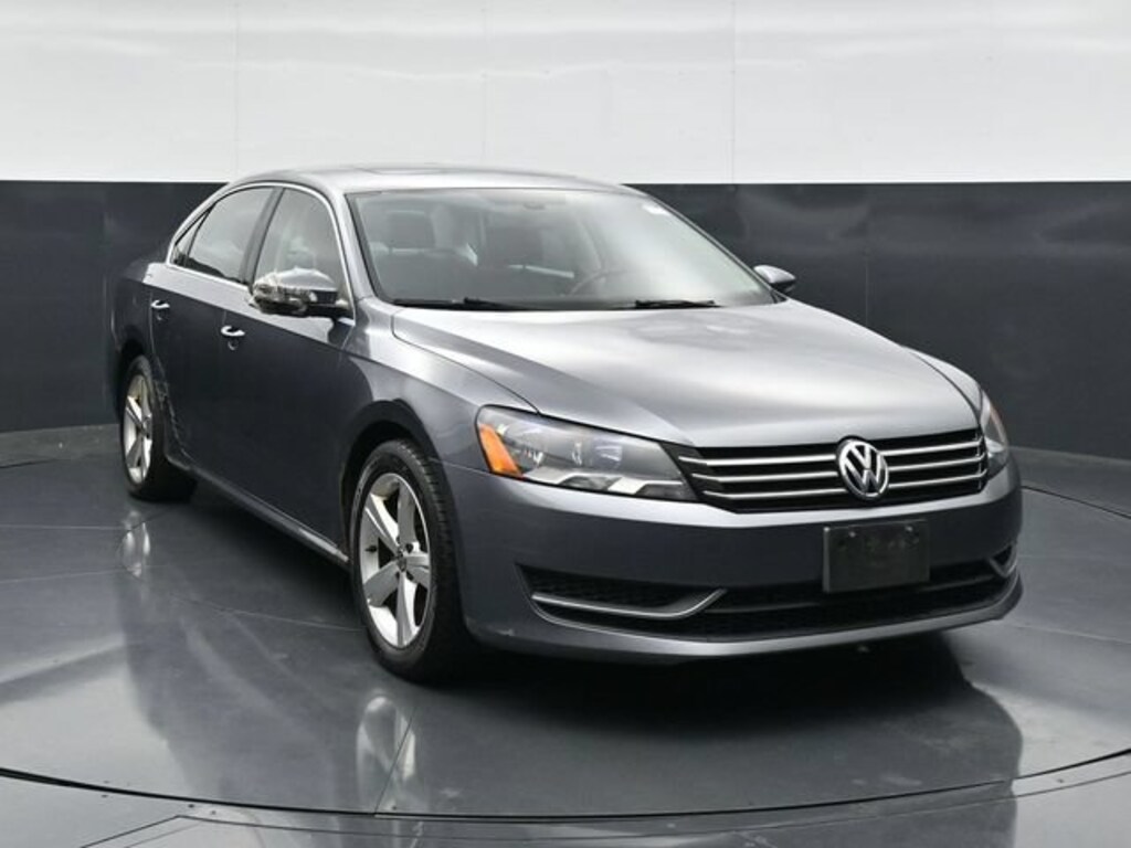 Used 2012 Volkswagen Passat SE