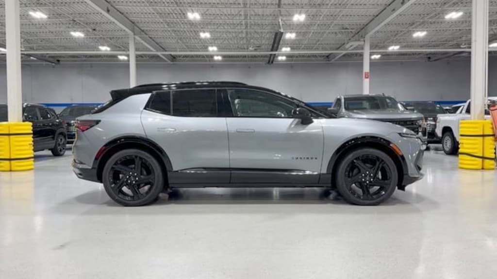 New 2026 Chevrolet Equinox EV RS SUV