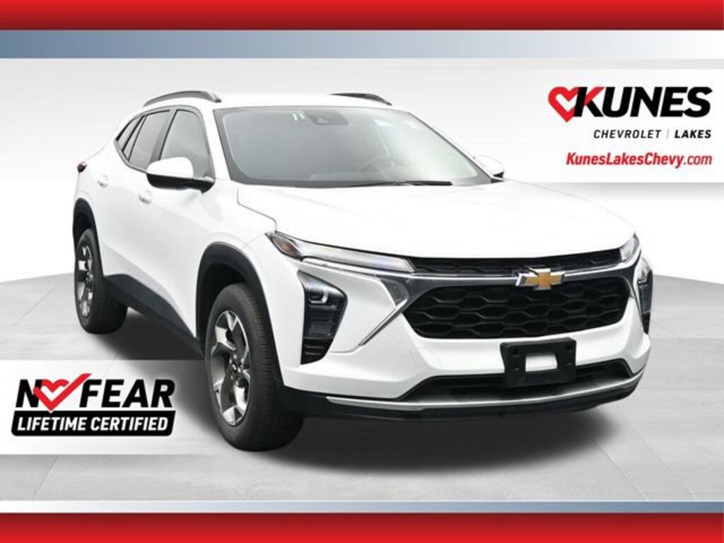 Used 2025 Chevrolet Trax LT SUV