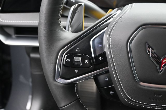 2027 Chevrolet Corvette 1LT - Photo 23