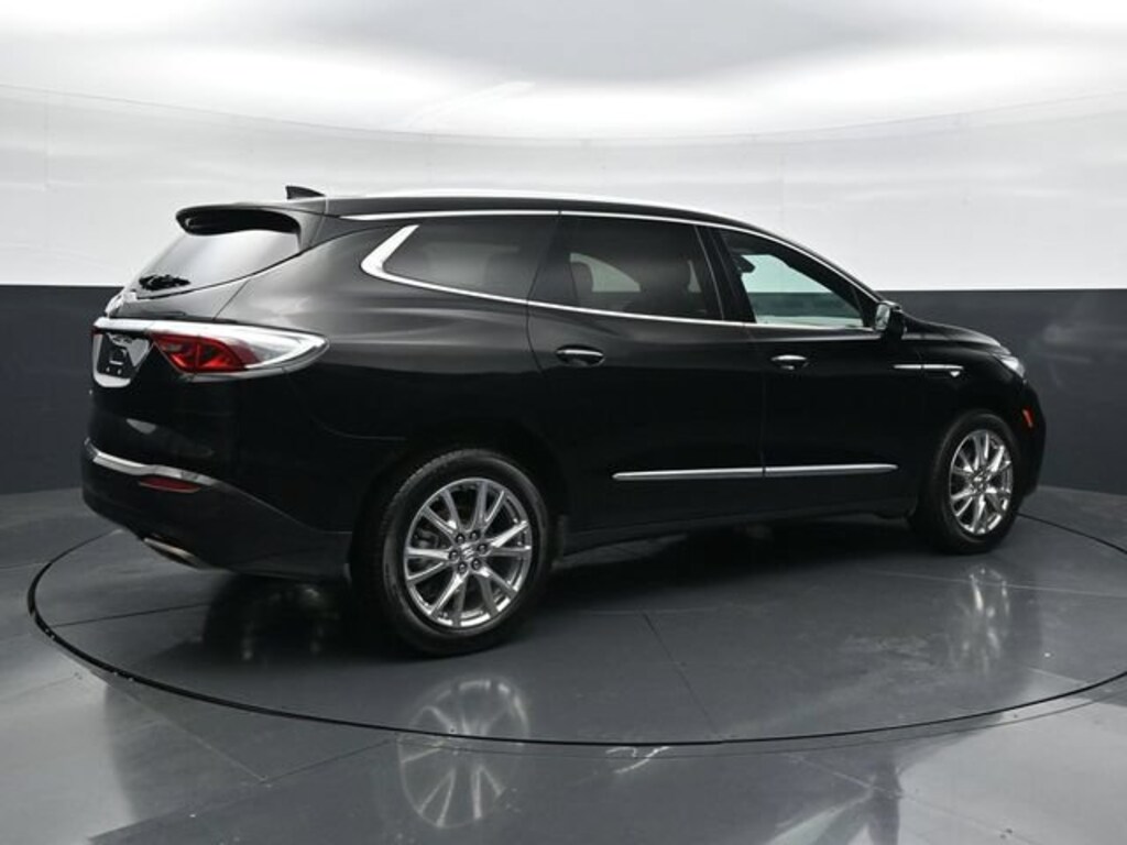 Used 2023 Buick Enclave Essence SUV
