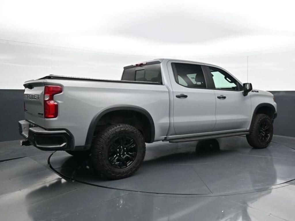 Used 2024 Chevrolet Silverado 1500 ZR2 Truck