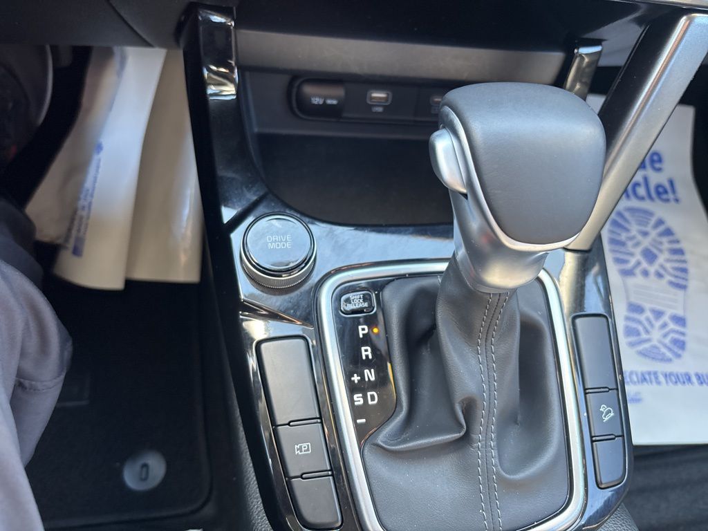2025 Kia Seltos S - Photo 28