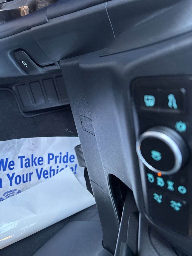 2026 Ford Escape Hybrid ST-Line Select - Photo 19
