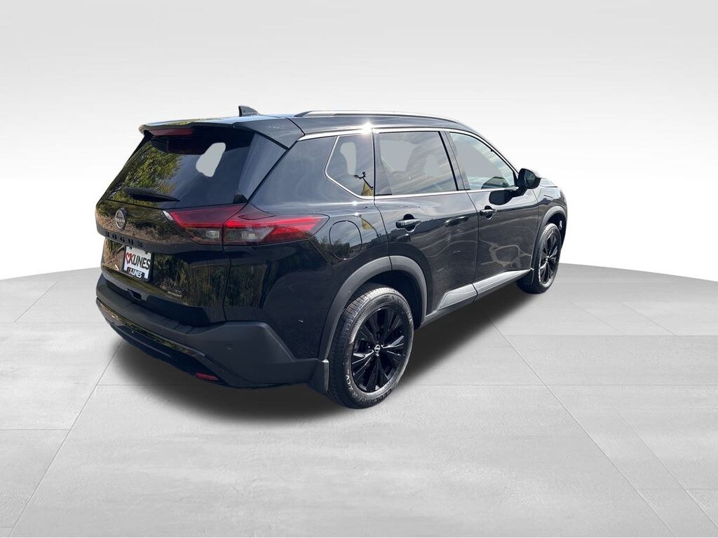 Used 2023 Nissan Rogue SV SUV
