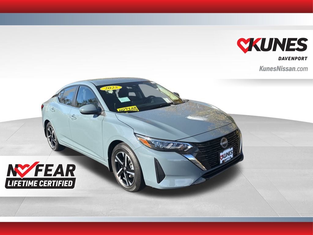 2025 Nissan Sentra SV's photo