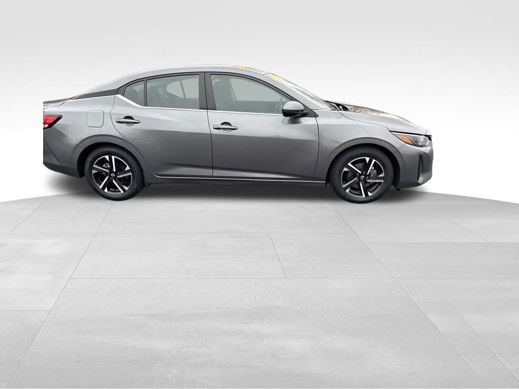 2024 Nissan Sentra SV photo 2