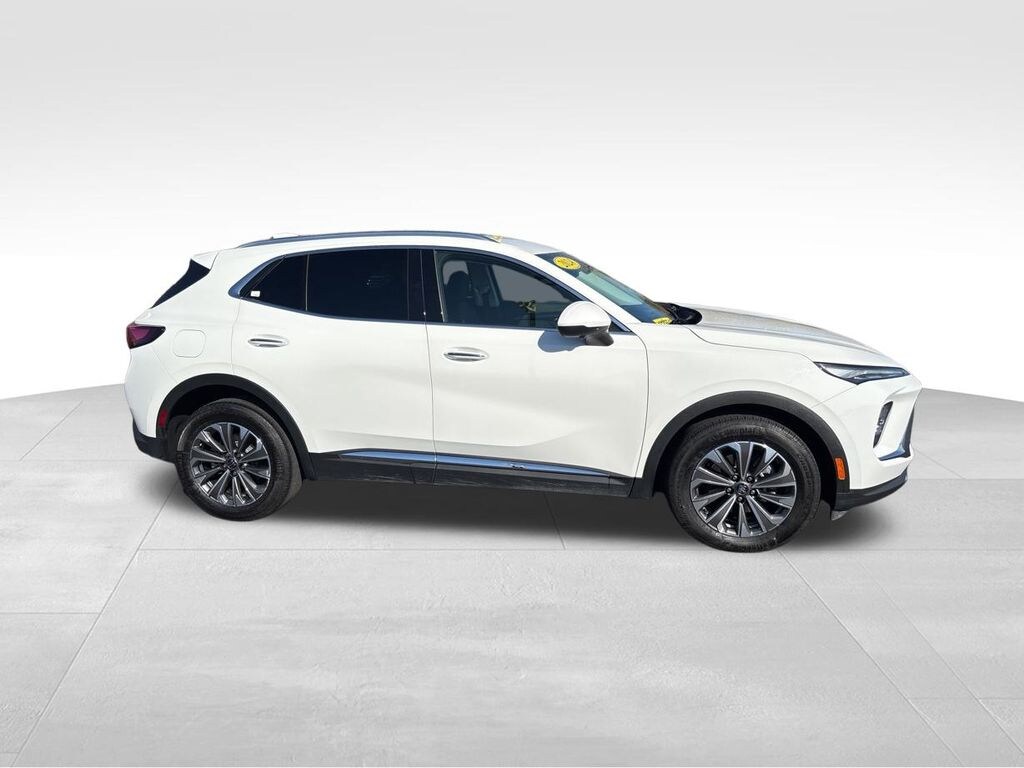 Used 2024 Buick Envision Preferred SUV