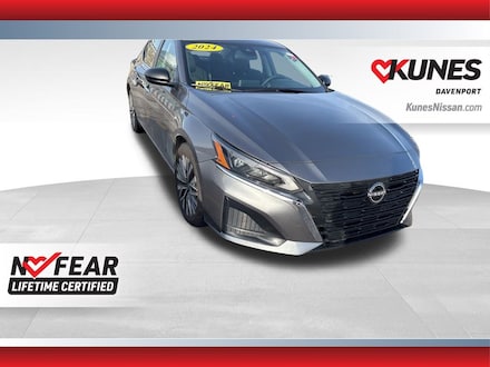 2024 Nissan Altima 2.5 SV Sedan