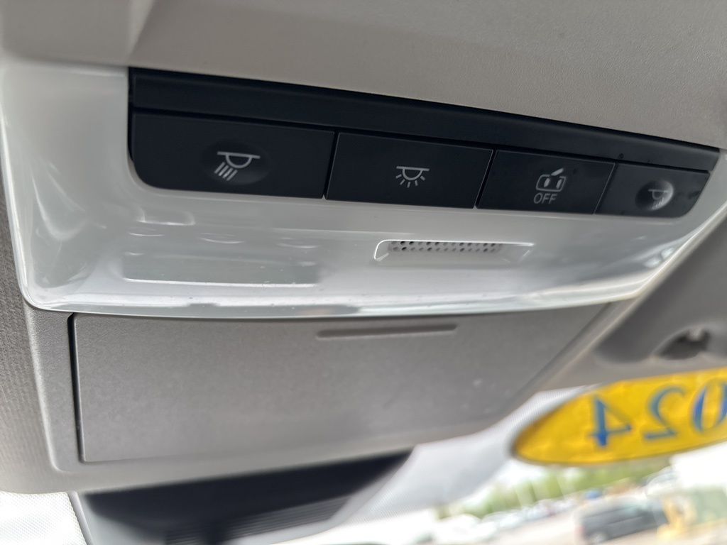 2024 Nissan Sentra SV - Photo 22