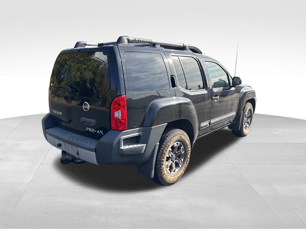 2014 Nissan Xterra PRO-4X photo 3