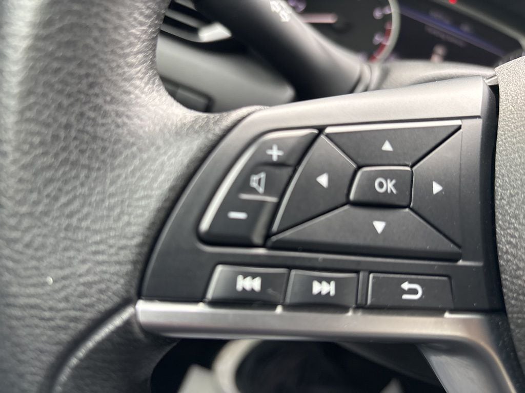 2024 Nissan Sentra SV - Photo 24
