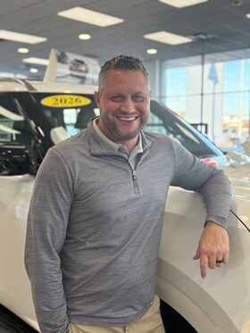 Staff member Sean Fortin from b6c2ab78bb94