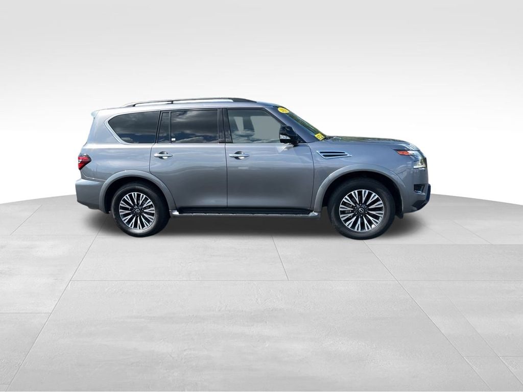 2023 Nissan Armada SL photo 2
